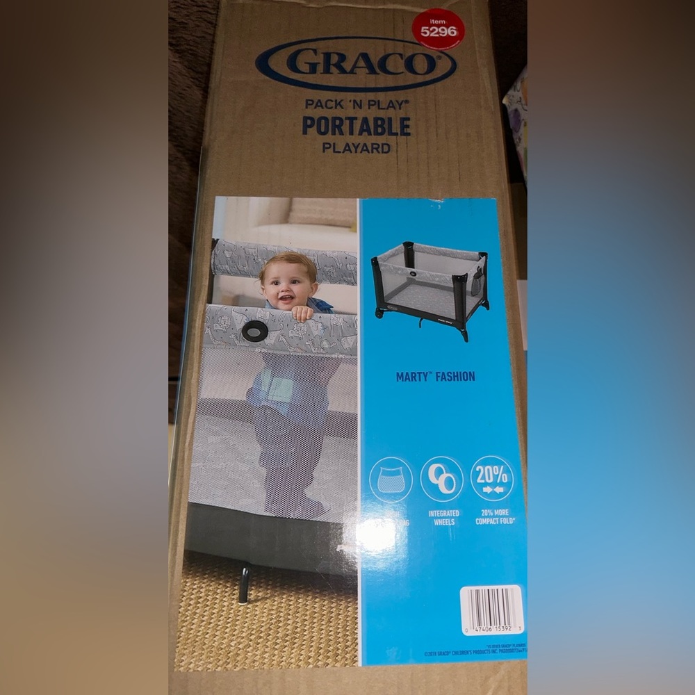 BRAND NEW Graco Pack 'n Play Portable Playard (Marty fashion)